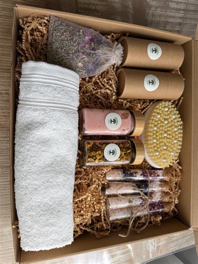 Luxury Spa Gift Set With Sea Salt Bath Soak & Natural Body Scrub | Relaxing Self Care Collection | Handmade Aromatherapy Pampering Kit - Etsy