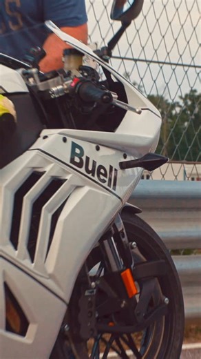 BUELL MODELS HAVE LANDED IN THE UK! 🇺🇸🇬🇧🏁 Come Party with us in Ashburton with Buell Motorbike UK, June 7-8th! This marks Buell’s re-entry into the UK market with our strategic partner, Rainbow Motorbike Company. @rainbowmotorbikecompany WHEN: JUNE 7-8, 10 am-4 PM WHERE: Rainbow Motorbike Company, A38 Business Park, Unit 2 Owen house Lornhaven, Ashburton, Newton Abbot TQ13 7FF MODELS: Hammerhead 1190 & 1190SX Hammerhead 1190 & 1190SX models will be on display, and AVAILABLE TO PURCHASE! Bot