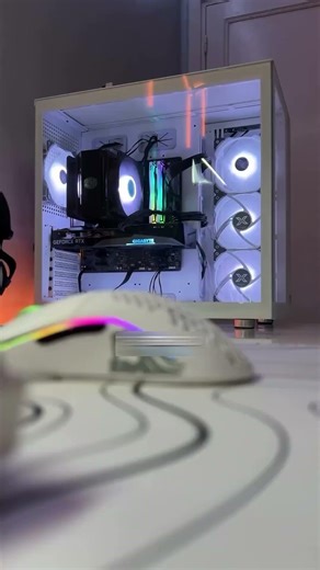 Refurbished PC Locked to Company? #windows #pcsettings #computers
