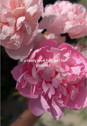 Handmade Paper Peonies: A Timeless Craft