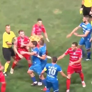 33M views · 1.6K reactions | What ON EARTH is going on here?  The Serbian 2nd division is insane!  ( SuperligaSrbije) | Slash Football | Facebook