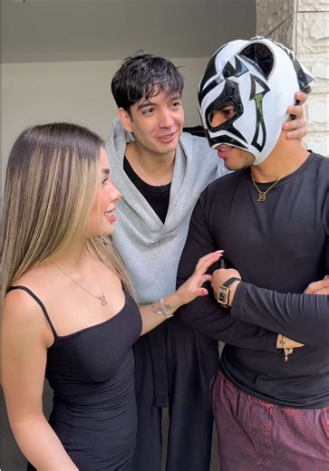 Amistades y Celos entre Yolo y Karen