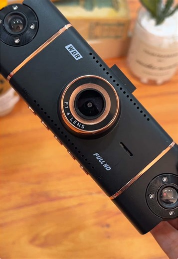 Enhanced Safety with 4-Camera Dash Cam