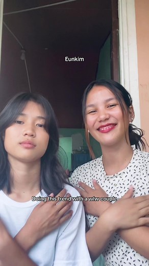 Engaging TikTok Trends for WLW Couples