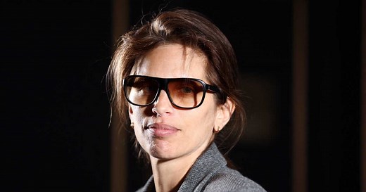 Maïwenn revient sur son mariage à 16 ans avec Luc Besson, "un homme de pouvoir"