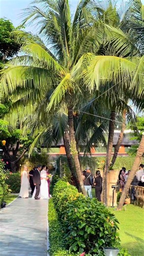 💍 Your Dream Wedding at Bel Marina Hoi An Nestled by the romantic Thu Bon River, Bel Marina Hoi An is the perfect backdrop for your once-in-a-lifetime celebration. Whether you dream of an elegant riverside ceremony, a charming garden wedding, or a stylish indoor reception, we tailor every detail to reflect your love story. ✨ Stunning riverside views ✨ Elegant venues & personalized décor ✨ Dedicated wedding planners ✨ Refined cuisine & signature cocktails Turn your special day into an unforgetta