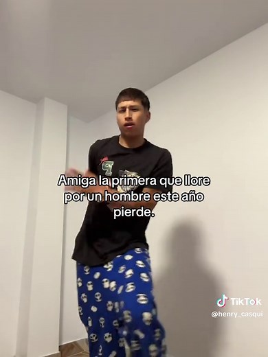 Desafío entre amigas: ¿Quién llorará primero?