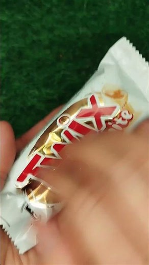Chocolate Bars ASMR 🍫 | Satisfying Chocolate Close-Up