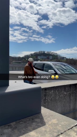 Ryan Waters Band Performs 'Chasing Cars'