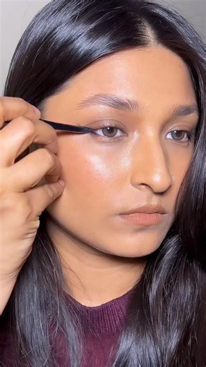 Samhita Sharma on Instagram: "Red eyeshadow makeup tutorial ✨"