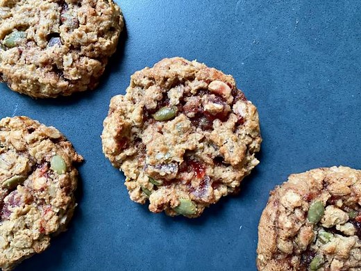 PB&J Oatmeal Breakfast Cookies