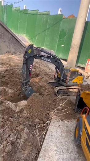 The Best JCB Shorts (Funnier than Ever)#jcb #shorts #viral