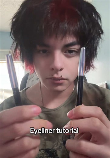 Eyeliner Tutorial for Beginners: Step-by-Step Guide