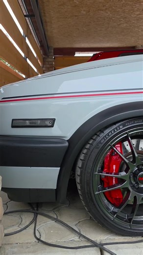 Turbo R36: Najjača Vozila u Akciji