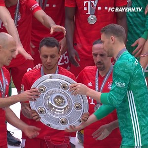 9 (in Worten NEUN!!!!) Meisterschaften! 🏆🏆🏆🏆🏆🏆🏆🏆🏆 Bundesliga-Rekordhalter Franck Ribéry! 🙌🙌🙌🙌 | FC Bayern München