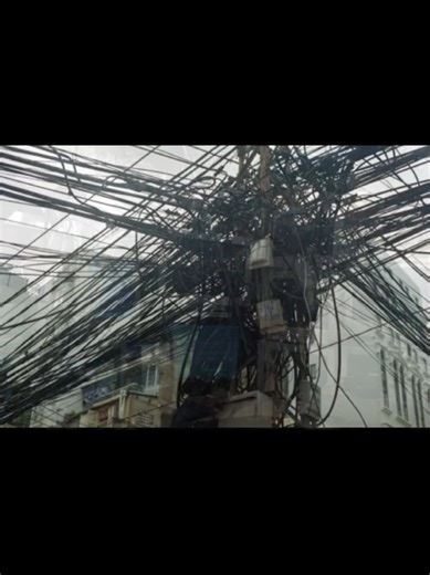 Exploring Online Connections in the Digital Era