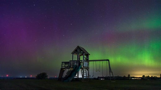 Northern lights visible across the US