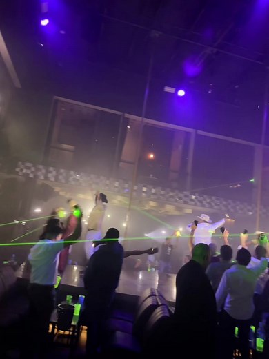 Experiencia única en Tapanko VIP Guadalajara: Fiesta, Limpia Parabrisas y Diversión