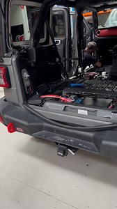 40 reactions | Epic JL build incoming!!! #reels #reelsinstagram #reelsvideo #ItsAJeepThing #JeepFamily #jeeplife #freedom #jeeplove #OIIIIIIIO #wranglerjk#jeepworld #jeeps #Jeepcrazy #jeepbeef #jeepaddiction #jeepaustralia #jkwrangler #jlwrangler #jeepjk #jeepjl #jtgladiator #jeepjt #jeep #jeeplife | Double Black Offroad | Facebook