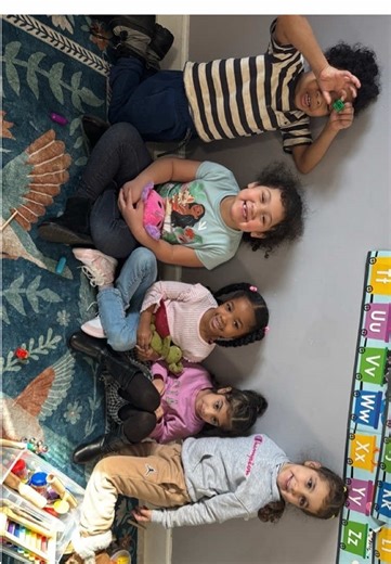 🌟How good are your listening skills? 🌟 Our class did an awesome job following directions. 📌Book a tour with us and join the fun 🤩 📲 703-973-9061 #prek #kindergarten #woodbridgeva #earlybirddevelopmentcenter #fyp