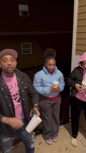 7.2K views · 129 reactions | Mic strange reviews! Reviewing SHAY DONT PLAYY juices!  #micstrangereels #fyp #explore #juice #yummy #sweet #drank #blue #red #yelow #cold #alabama #north #lol #funny #goviral | Mic Strange | Facebook