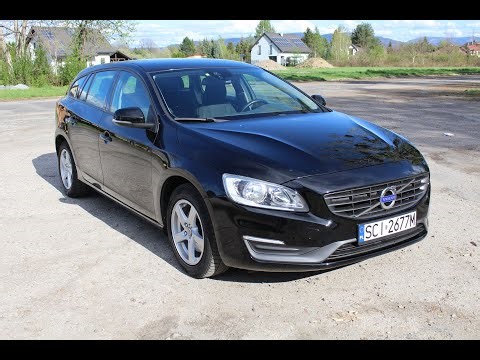 Volvo V60 D2 Kinetic 2015 walkaround exterior / interior details