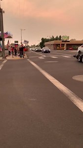 Healthcare workers in Ephrata protested earlier today in response to the state's vaccination mandate for anyone working in the health industry. The person recording the video is Alex Liebrecht, a registered nurse at Columbia Basin Hospital in Ephrata. Alex spoke to iFIBER ONE News earlier today: https://bit.ly/3yO8xeF | Source ONE News