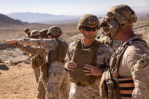 Commander of Marine Forces Reserve Visits Reserve Marines at ITX 3-25