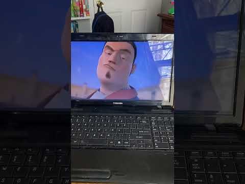 Over The Hedge (2006) Dog Chase DVD Capture