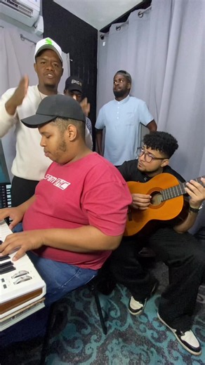 Intro de piano fácil para worship y gospel