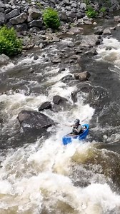 We offer a large variety of whitewater clinics here including whitewater canoeing! Whether you’re just beginning, tandem canoeing, or even looking to become ACA instructor certified, we have a little bit of everything for everyone! Check out the full list of canoe clinics in the link in our bio, or visit https://www.kayaklesson.com/canoeing/ 🎥 @531media #ZoarOutdoor #Whitewater #Canoeing #Clinic #Lessons #WhitewaterCanoeing #CanoeLife #WhitewaterCanoe #DeerfieldRiver #WesternMass @VisitTheBerks