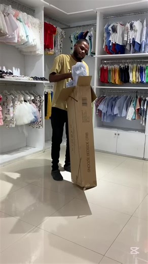 Snoozier Bedside Crib: Your New Mum Essential