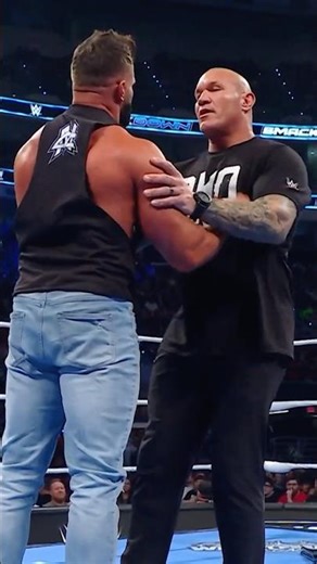 This was… NOT the apology we were looking for 🤦 #SmackDown