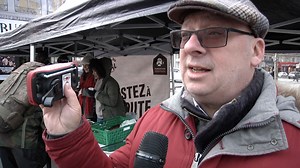 Des radios pour que les SDF ne restent pas hors du monde (Video) - L'Humanité
