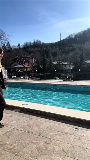 @Monika Todorova-Nedyalkova @Keri 🤣❤️