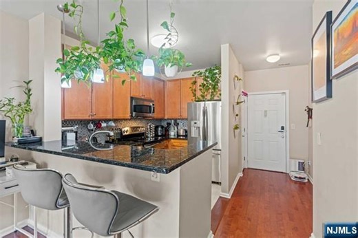 24 Ave At Port Imperial 331 #331, West New York, NJ 07093 - MLS 26000301 - Coldwell Banker