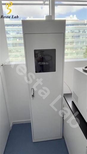 Keep your lab safe, organized, and compliant with our Premium Gas Cylinder Cabinet by Resta Lab! 🔒💡 Designed for maximum safety and efficiency, this fire-resistant steel cabinet features a sleek white finish, a tempered glass viewing window, and secure locking mechanism — perfect for storing gas cylinders in medical, research, or industrial labs. 🏥🔬 ✅ Built-in ventilation system to prevent gas buildup ✅ Durable construction with anti-corrosion coating ✅ Clear window for easy monitoring witho