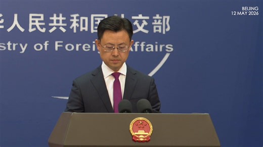 Trump ni siquiera ha aterrizado en Pekín y China ya ha retirado la mitad de sus apoyos.¿Taiwán? No.¿Hong Kong? Asunto interno.¿Sanciones a Irán? Ilegales.¿Soja? Pregúntale a las autoridades competentes.Hermoso.Él quería un escenario para hacer tratos.Pekín le entrega un libro de reglas. ⤵️⤵️