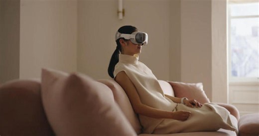 Apple's ambitious and expensive launch into virtual reality