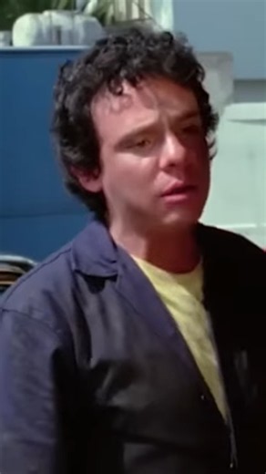 El origen de la tristeza de José José #cinemexicano
