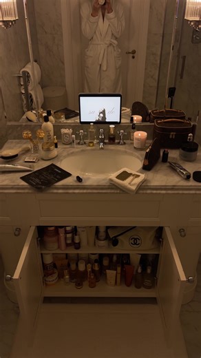 Elevate Your Night Routine: Luxury Skincare Tips for Girls