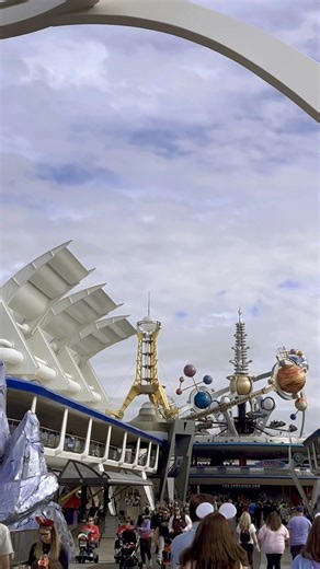 TomorrowLand Walt Disney World a hopeful future