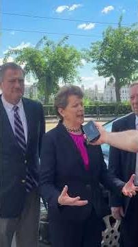 First Official High-Level U.S. Delegation to New Hungarian Government