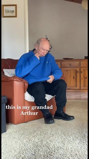 Meet Arthur: Heartwarming Moments of Grandad with Dementia