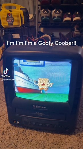 SpongeBob SquarePants Goofy Goober Dance