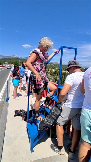 251K views · 550 reactions | Bravo Poland  #bungeemaslenica #bungeejumpingmaslenica #zadar #croatia #bungeejumping #thingstodoinzadar #thingstodoincroatia | Bungee Jumping Maslenički most Zadar | Facebook