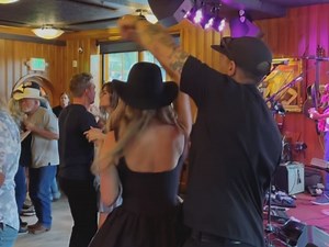 Cheryl Scott ABC7 on Reels