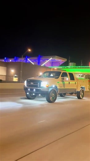 Hop in hun#73powerstroke #arizona #fyp #foryoupage #truck @DesertDieselsCartel