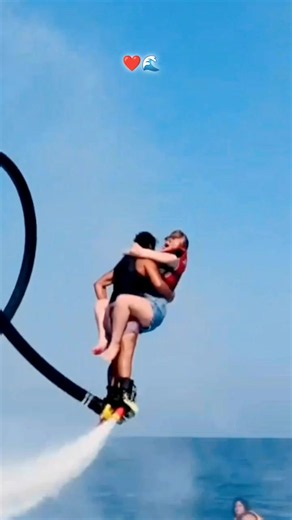 Skikda ❤🌊 #flyboard #couple #الصيف #skikda21😎☀️🌍🌞🏊 #الجزائر🇩🇿_تونس🇹🇳_المغرب🇲🇦