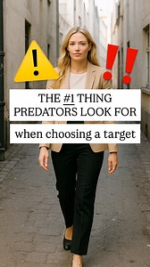 881K views · 20K reactions | ⚠️A DISTRACTED PERSON IS AN EASY TARGET—ALWAYS Remember That! Please share with everyone you know... this simple tip can save a life. #safety #situationalawareness #safetytips #streetsmart #beaware #womenempowerment #womenhelpingwomen#womenempoweringwomen #momsofinstagram #staysafeoutthere | Dannah Eve | Facebook